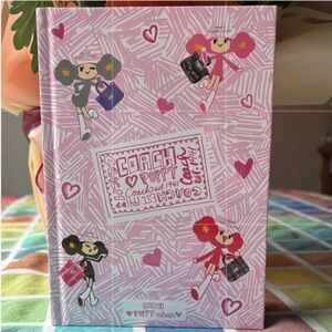 🌸 COACH POPPY CHAN DOLL NOTEBOOK 🌸